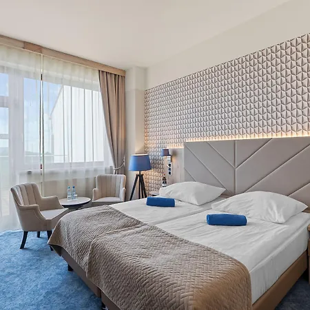 & Wellness Diament 4* Устронь