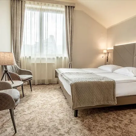 Hotel & Wellness Diament 4*